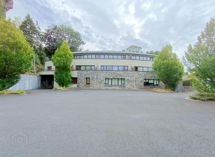 Apartment 4 Newcastle Court, Dublin Road, Castletroy, V94D431 photo