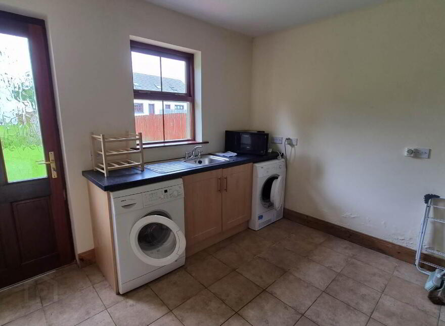 10 Coylin Court, Ramelton, F92KT97