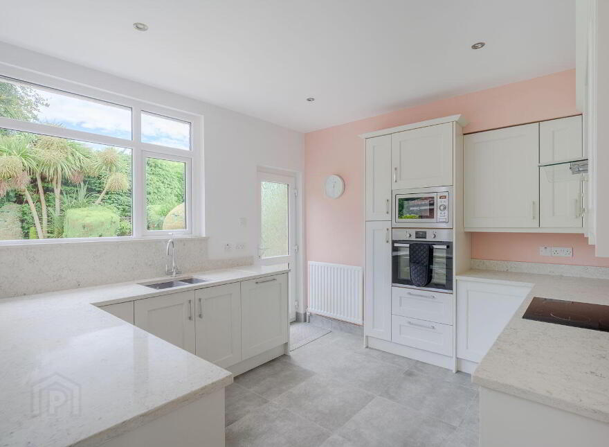 25 Cairnburn Avenue, Belfast, BT4 2HT