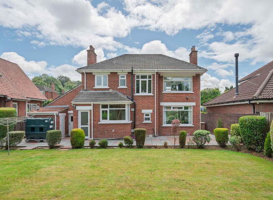 25 Cairnburn Avenue, Belfast, BT4 2HT