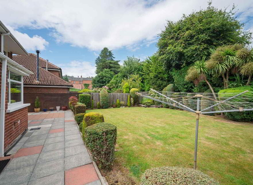25 Cairnburn Avenue, Belfast, BT4 2HT