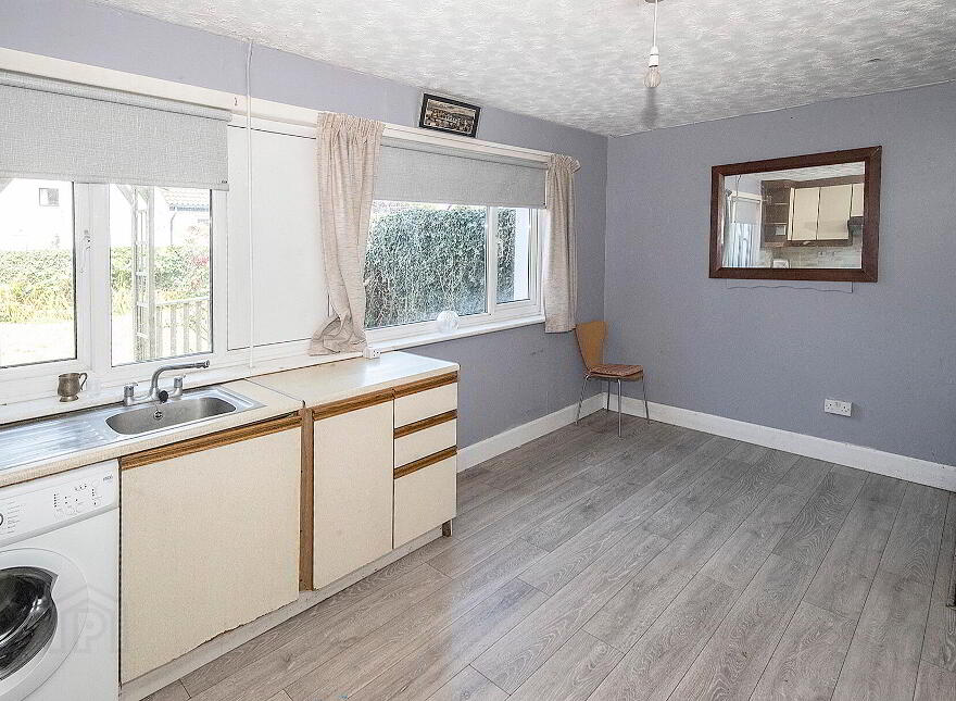 1 Western Bay, Dungarvan, X35T253