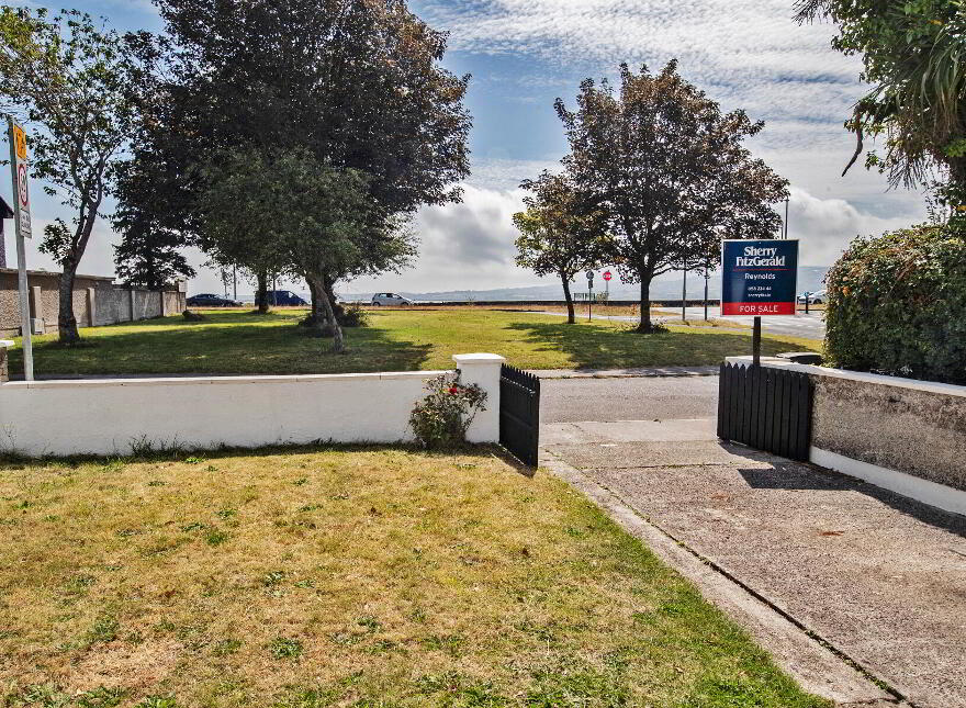 1 Western Bay, Dungarvan, X35T253