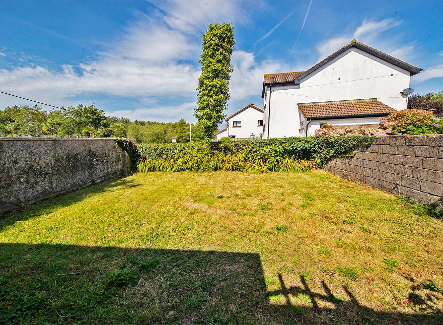 1 Western Bay, Dungarvan, X35T253