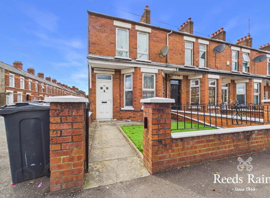61 Ravenscroft Avenue, Belfast, BT5 5BB