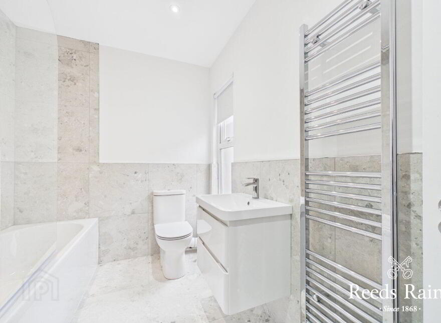61 Ravenscroft Avenue, Belfast, BT5 5BB