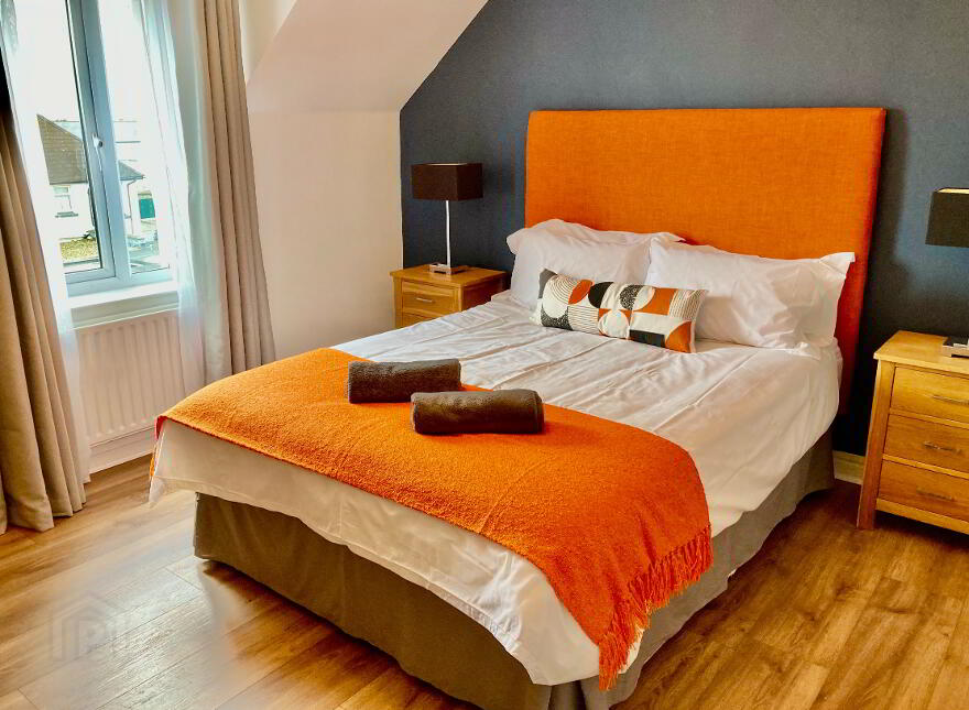 STUDENT LET 2026-27, 10 Old Church Court, Portstewart, BT55 7WB