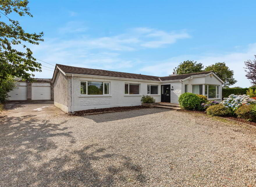 42 Loughries Road, Newtownards, BT23 8RW