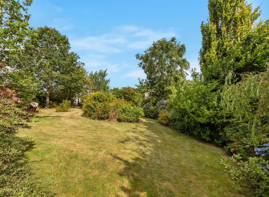 42 Loughries Road, Newtownards, BT23 8RW
