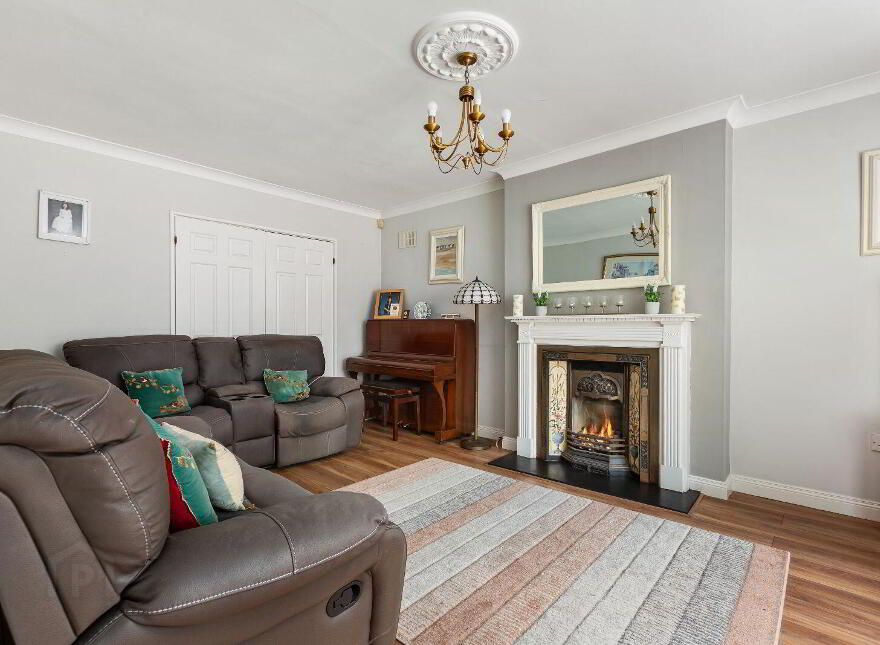15 College Park Way, Ballinteer, Ballinteer, D16F6C3