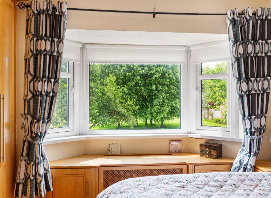 15 College Park Way, Ballinteer, Ballinteer, D16F6C3