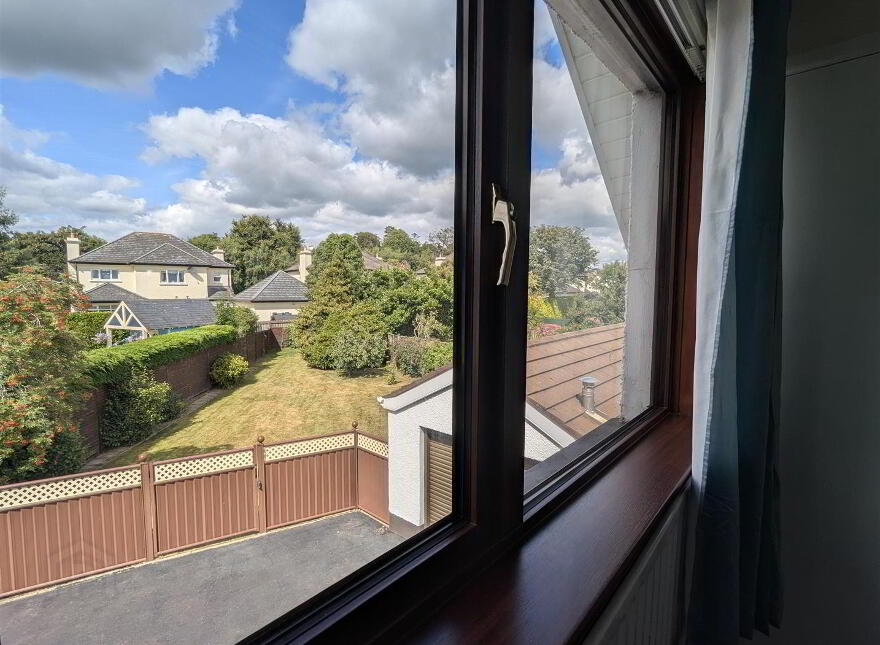 16 Marguerite Park, Newcastle, BT33 0PE