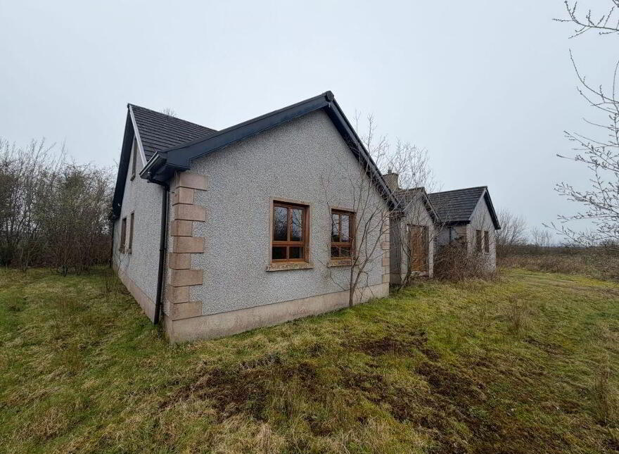 (Lot 26) 7 School Road, Omagh, BT78 2RP