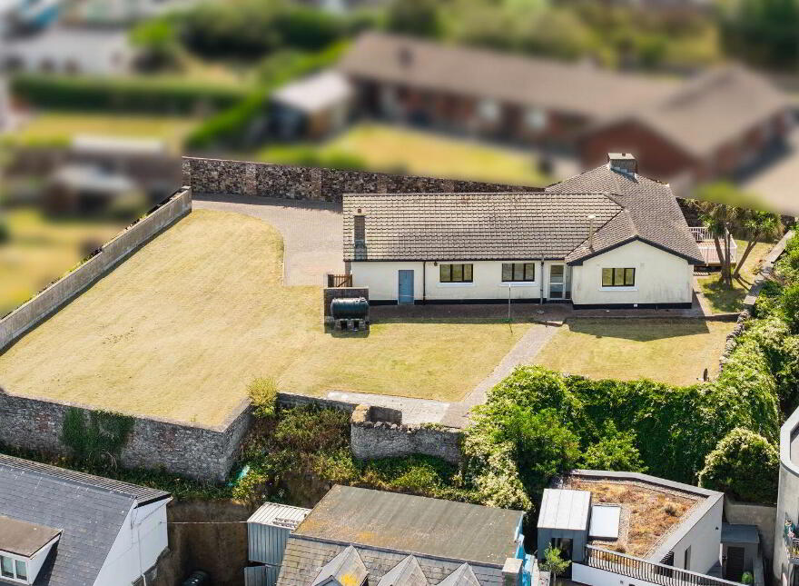 Deansfield, Seapoint Lane, Balbriggan, K32HT04