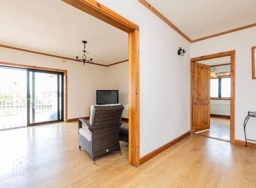 Deansfield, Seapoint Lane, Balbriggan, K32HT04