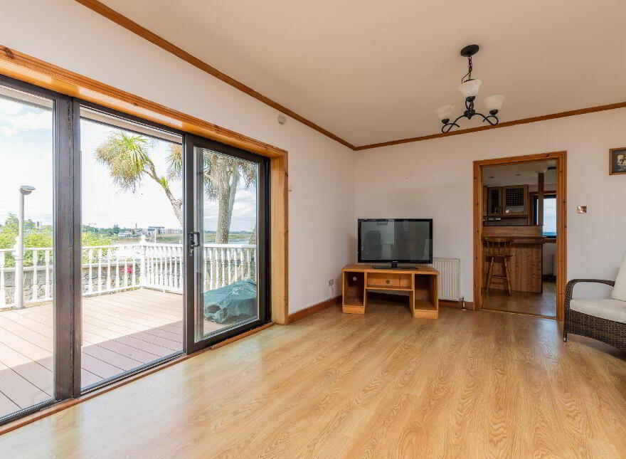 Deansfield, Seapoint Lane, Balbriggan, K32HT04