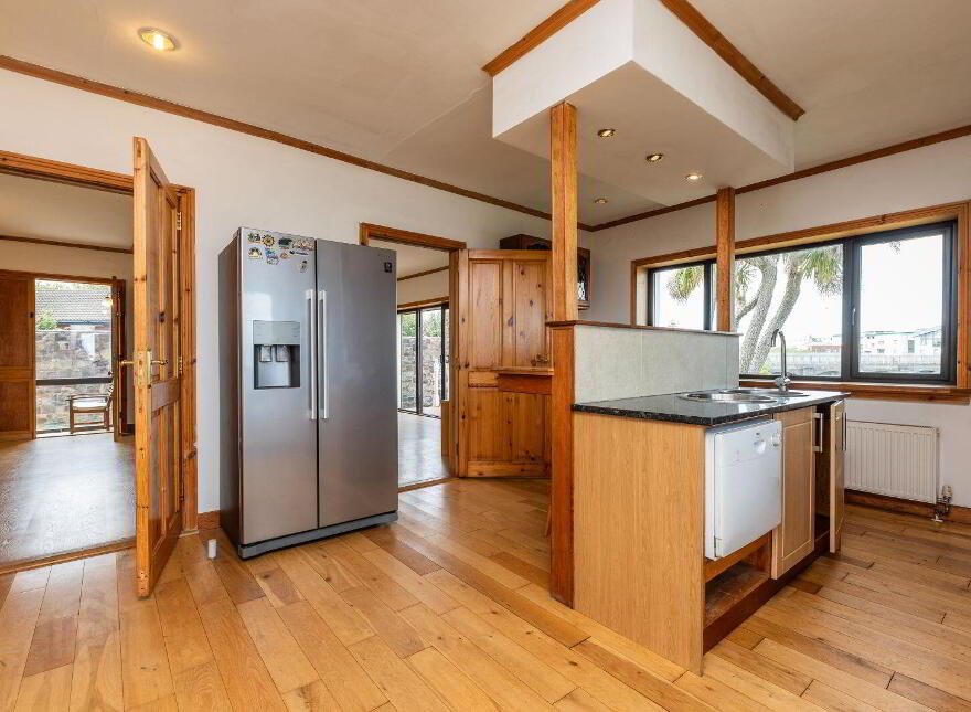 Deansfield, Seapoint Lane, Balbriggan, K32HT04