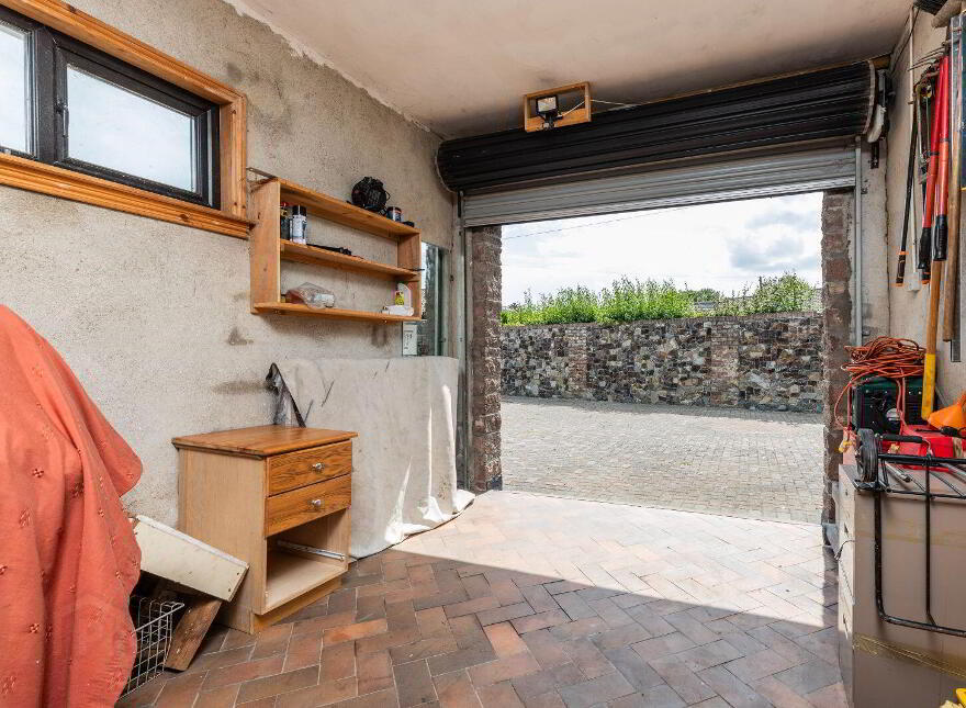 Deansfield, Seapoint Lane, Balbriggan, K32HT04