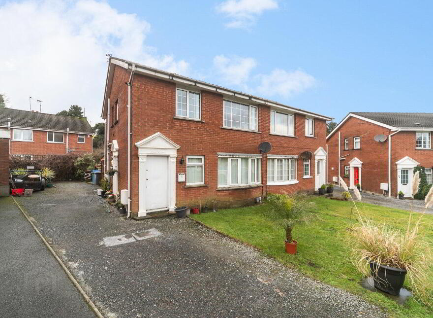 5a Manor Avenue, Bangor, BT20 3NG photo