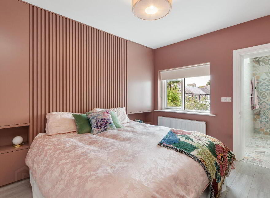 64 Howth Road, Clontarf, D03VA48