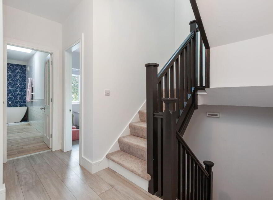 64 Howth Road, Clontarf, D03VA48