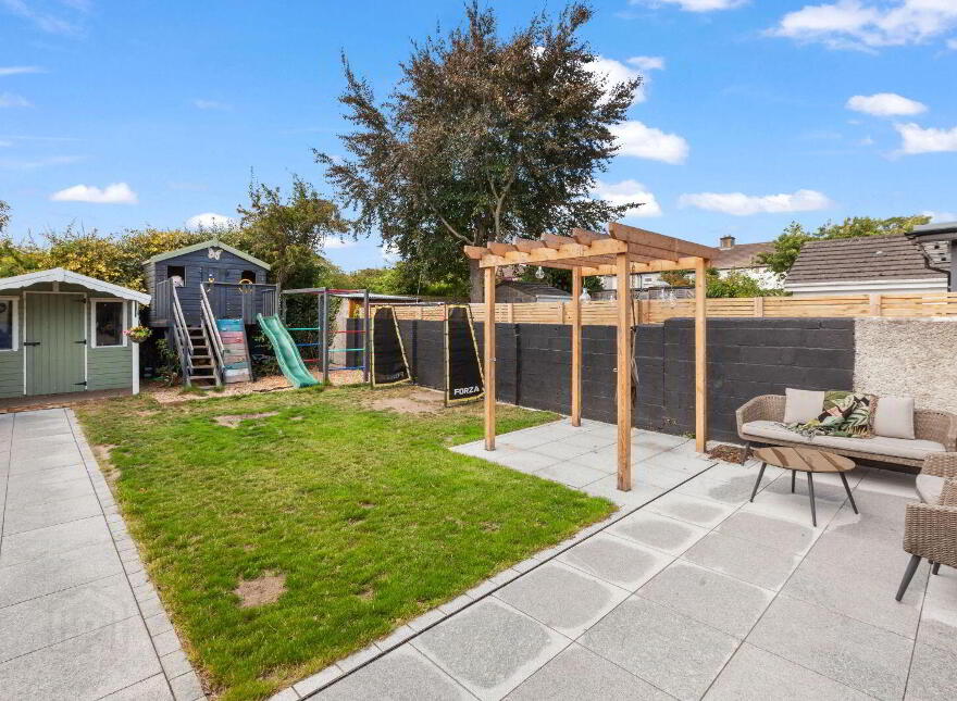 64 Howth Road, Clontarf, D03VA48