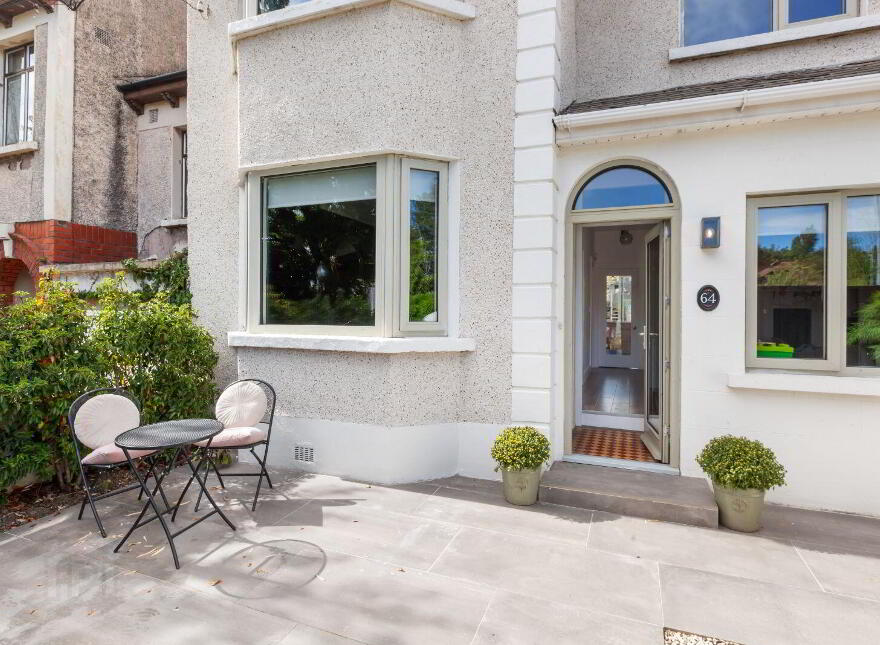 64 Howth Road, Clontarf, D03VA48