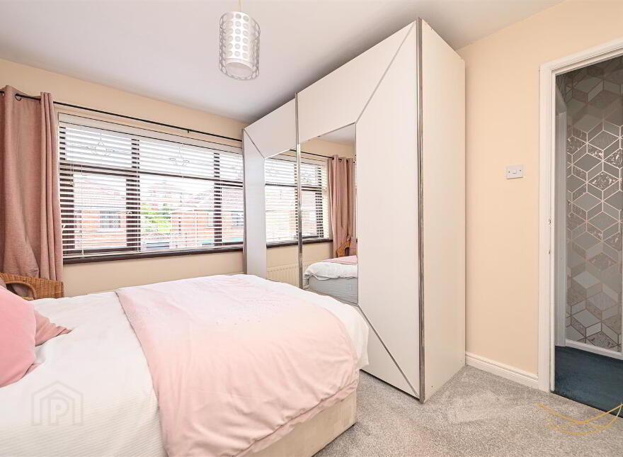 16 Mountainview Parade, Belfast, BT14 7GY