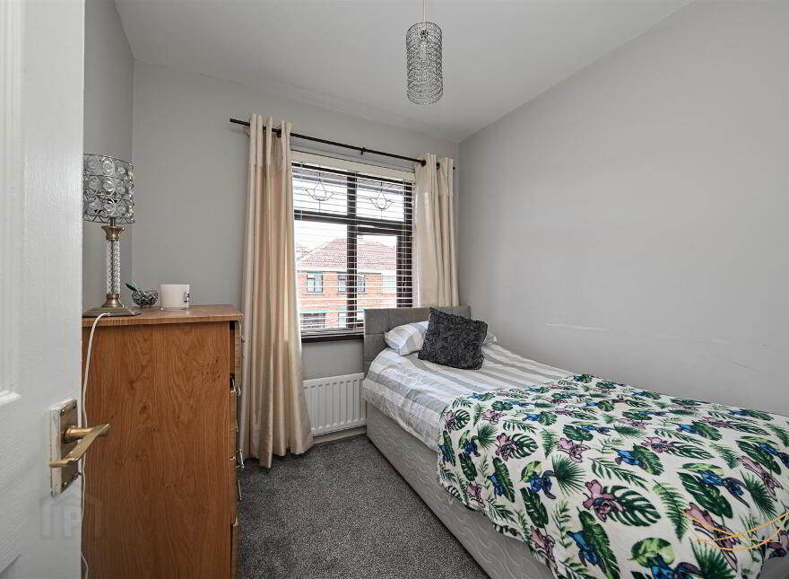 16 Mountainview Parade, Belfast, BT14 7GY
