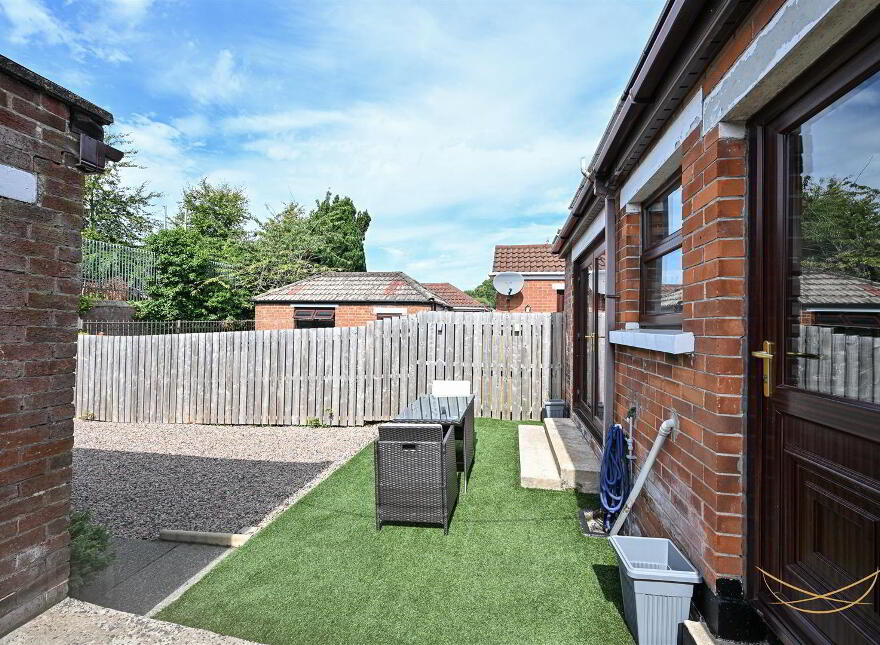 16 Mountainview Parade, Belfast, BT14 7GY