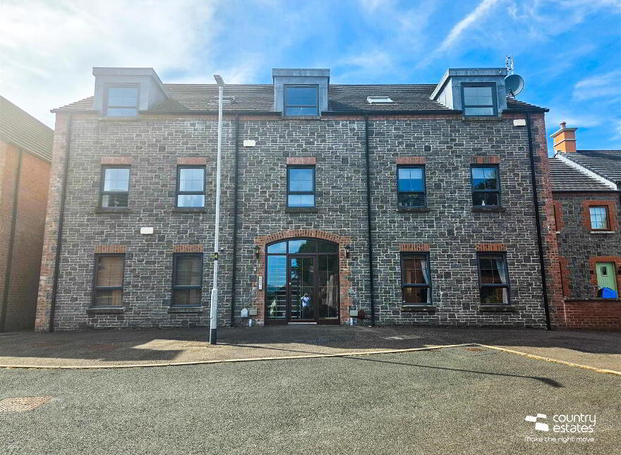 20 The Brooks, Burnside, Ballyclare, BT39 0NW