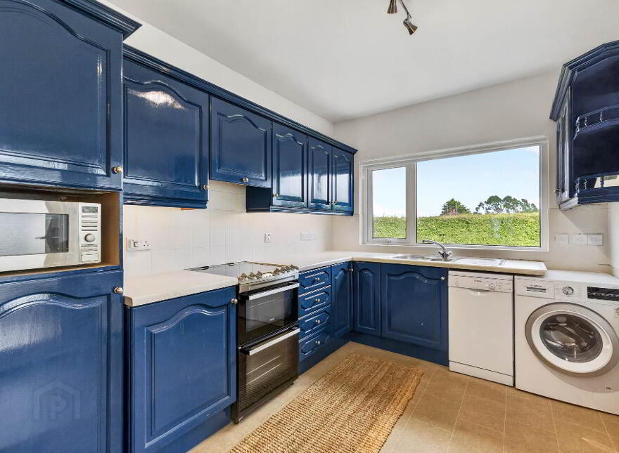 18 Houston Road, Crossnacreevy, Belfast, BT6 9SE