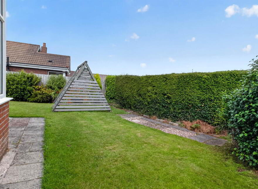 18 Houston Road, Crossnacreevy, Belfast, BT6 9SE