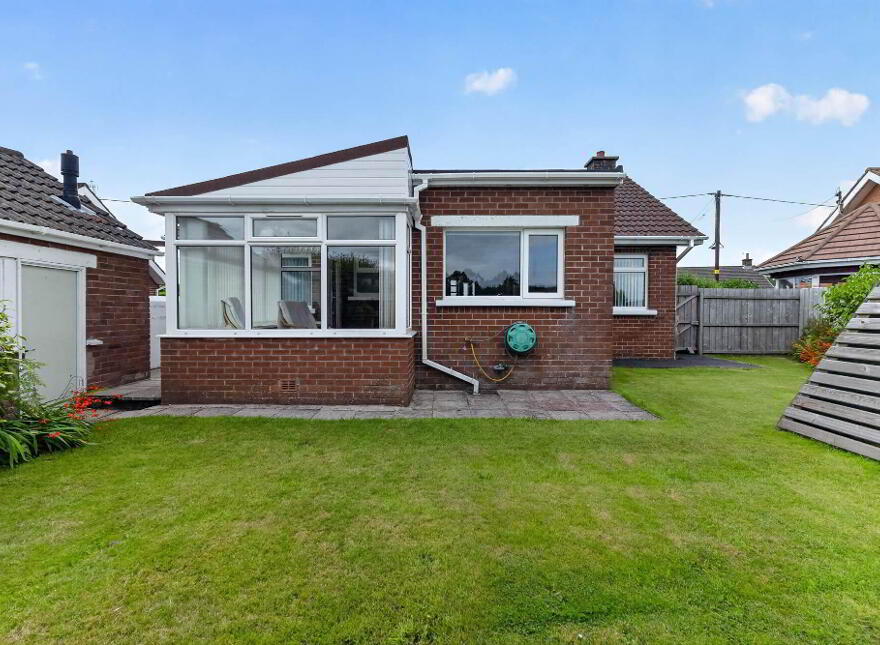 18 Houston Road, Crossnacreevy, Belfast, BT6 9SE