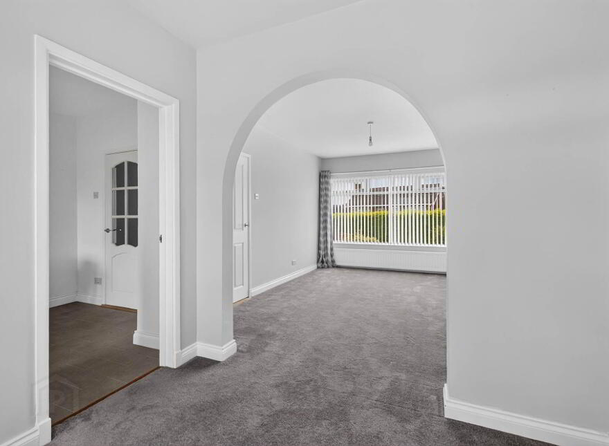 18 Houston Road, Crossnacreevy, Belfast, BT6 9SE