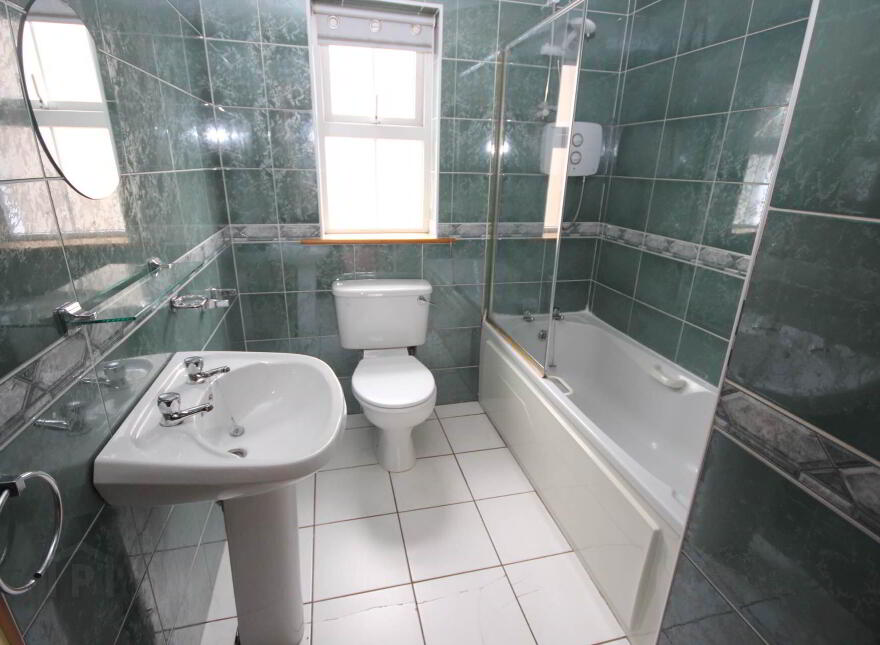 9 Orchard Close, Manorcunningham, F92NV99