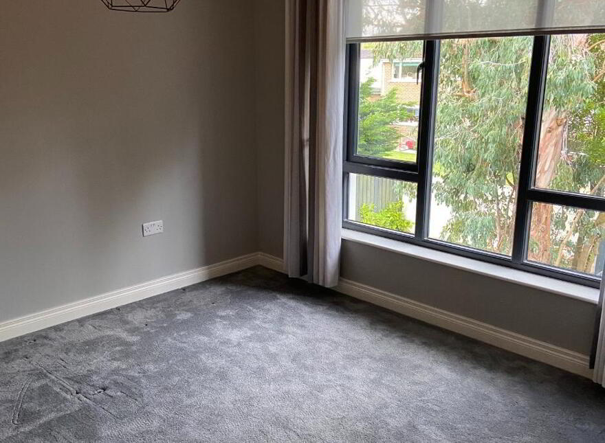 Newforge Lane, Belfast, BT9 5NW