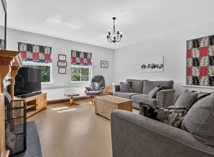 158 Moorfields Road, Ballymena, BT42 3EF