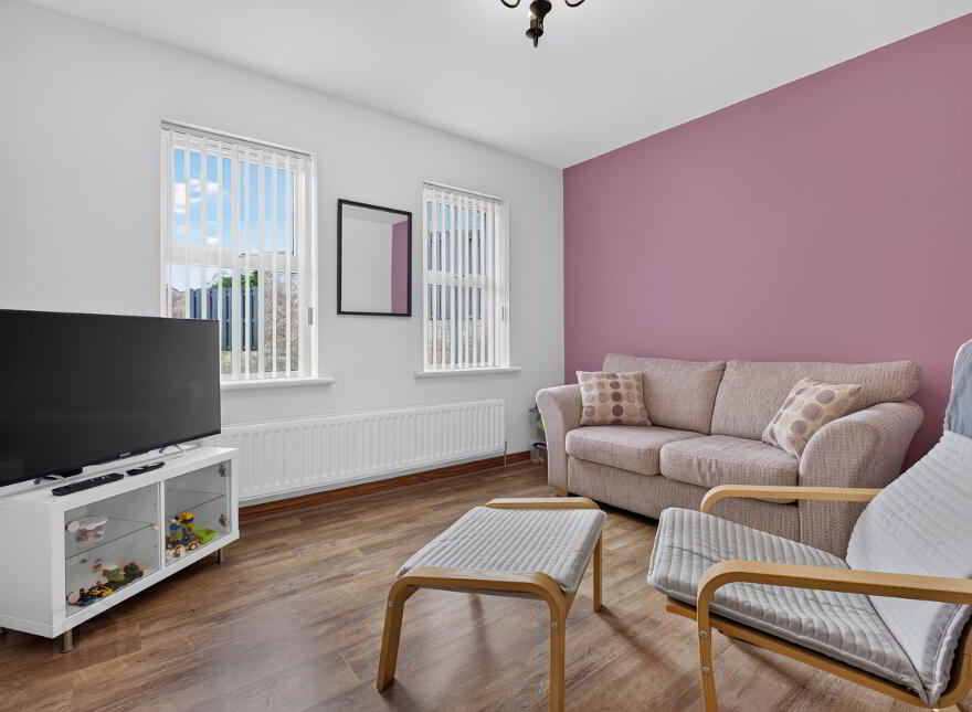 158 Moorfields Road, Ballymena, BT42 3EF