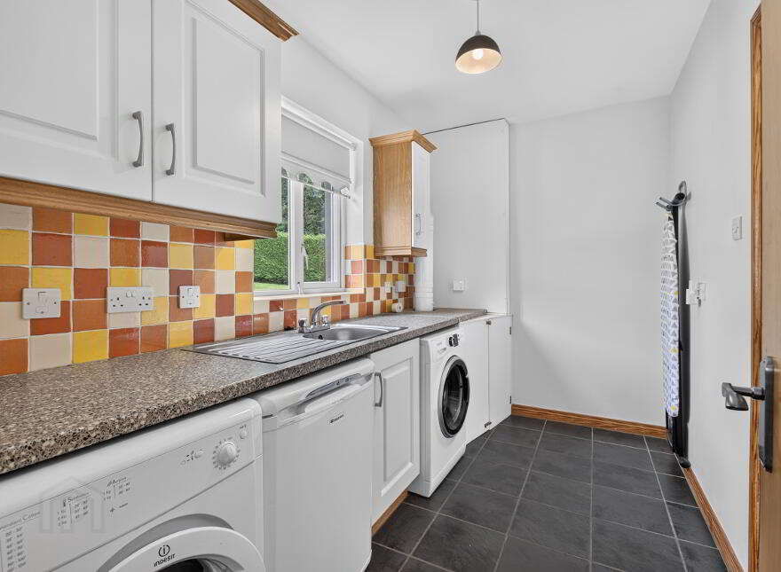 158 Moorfields Road, Ballymena, BT42 3EF
