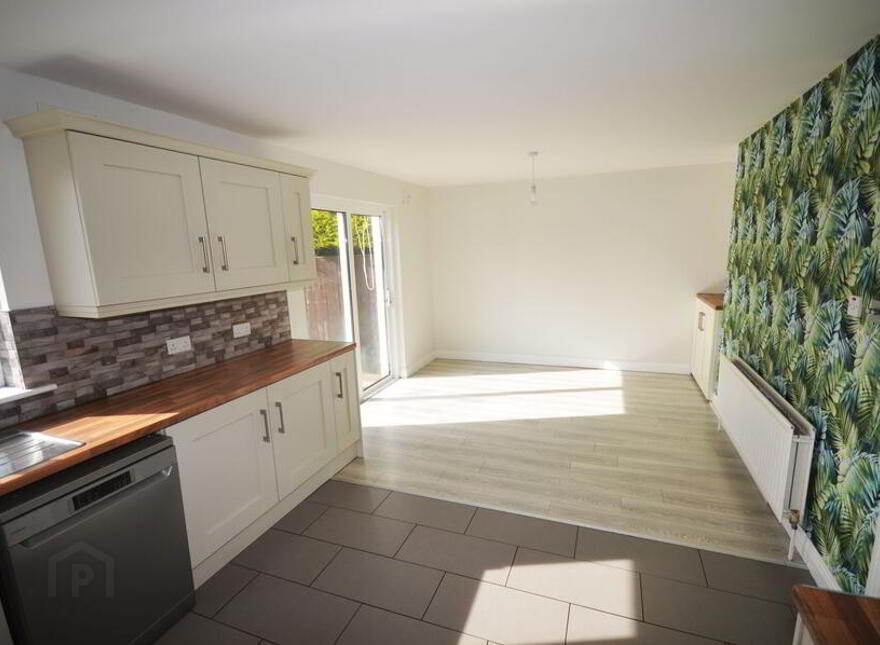 29 Admiran Park, Stranorlar, F93X96W