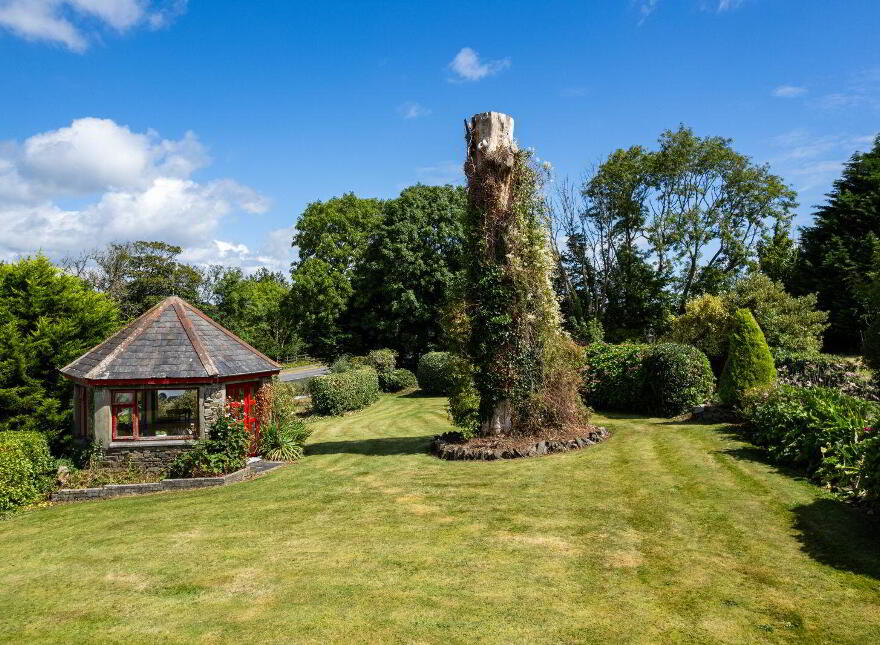 Cork Road, Skibbereen, P81EV72