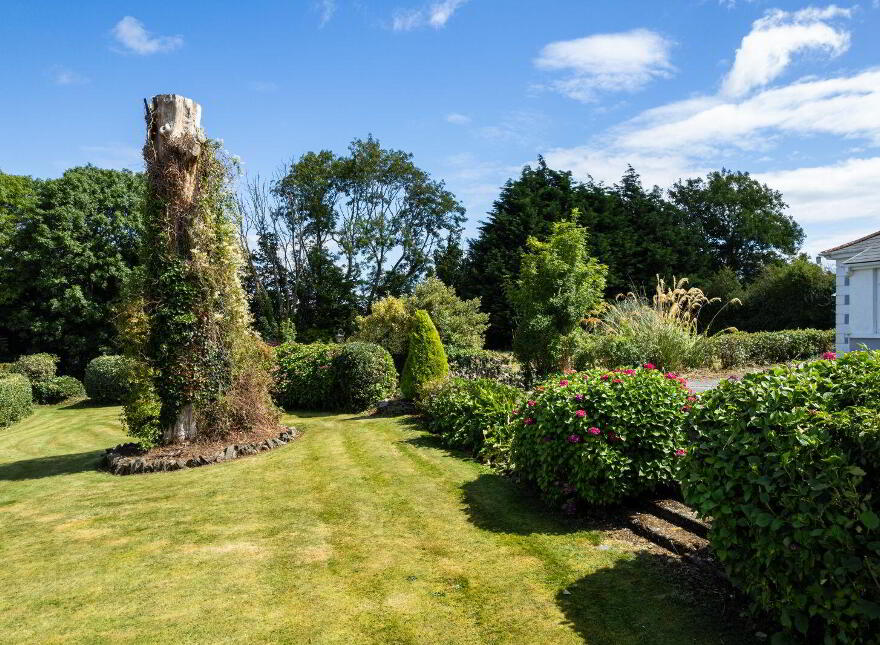 Cork Road, Skibbereen, P81EV72