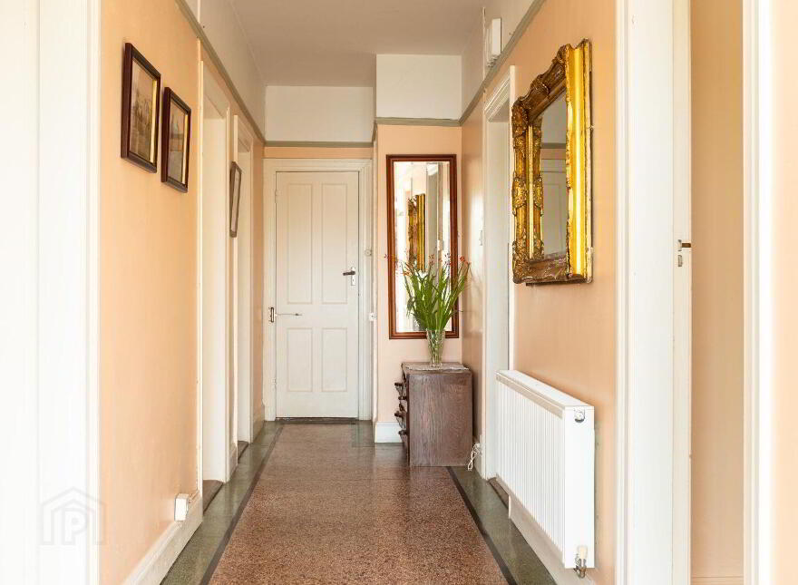 Cork Road, Skibbereen, P81EV72