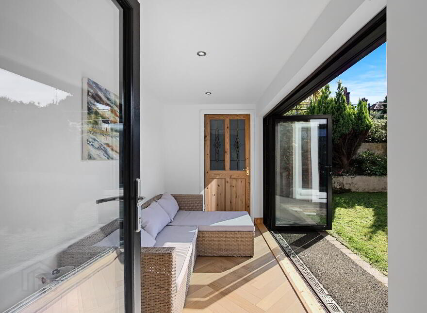 63 Donaghadee Road, Bangor, BT20 4QX
