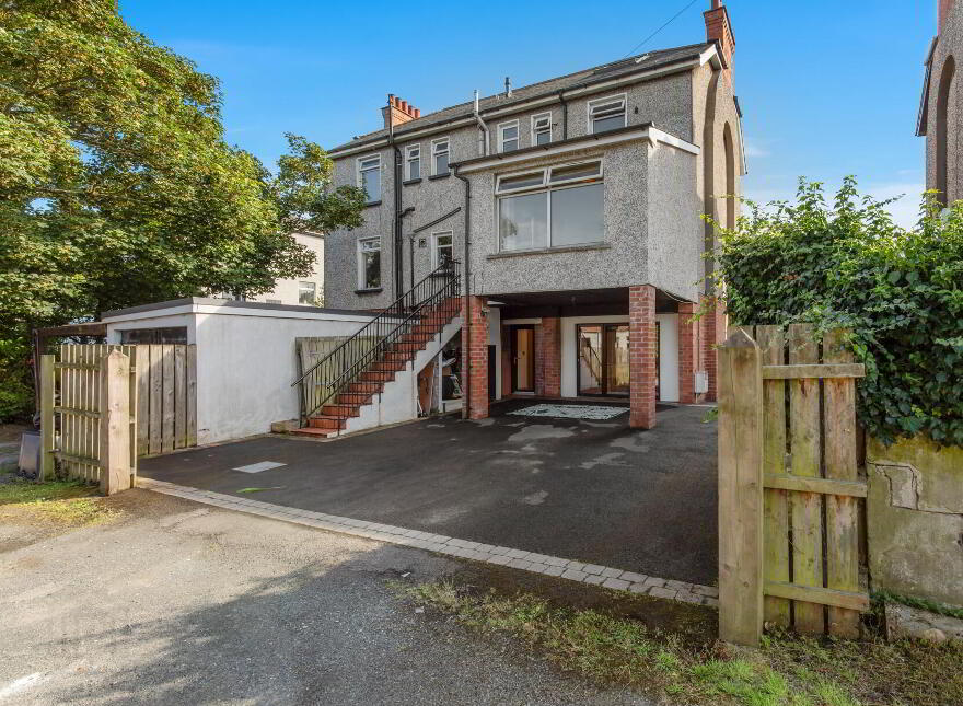 63 Donaghadee Road, Bangor, BT20 4QX