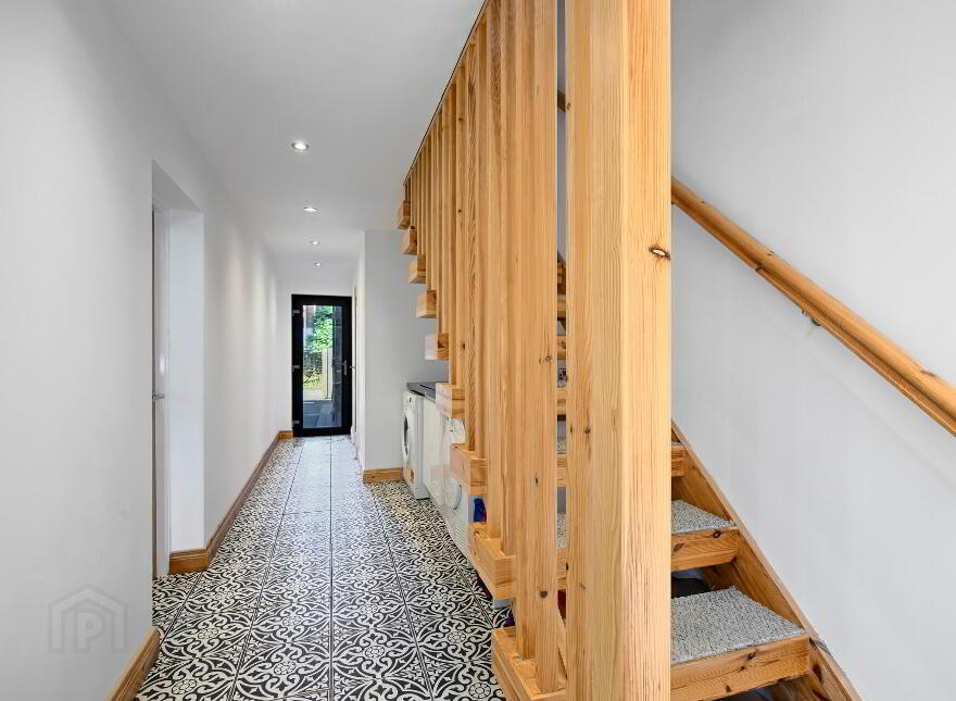 63 Donaghadee Road, Bangor, BT20 4QX