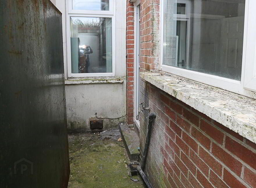 155 Donegall Road, Belfast, BT12 5NA