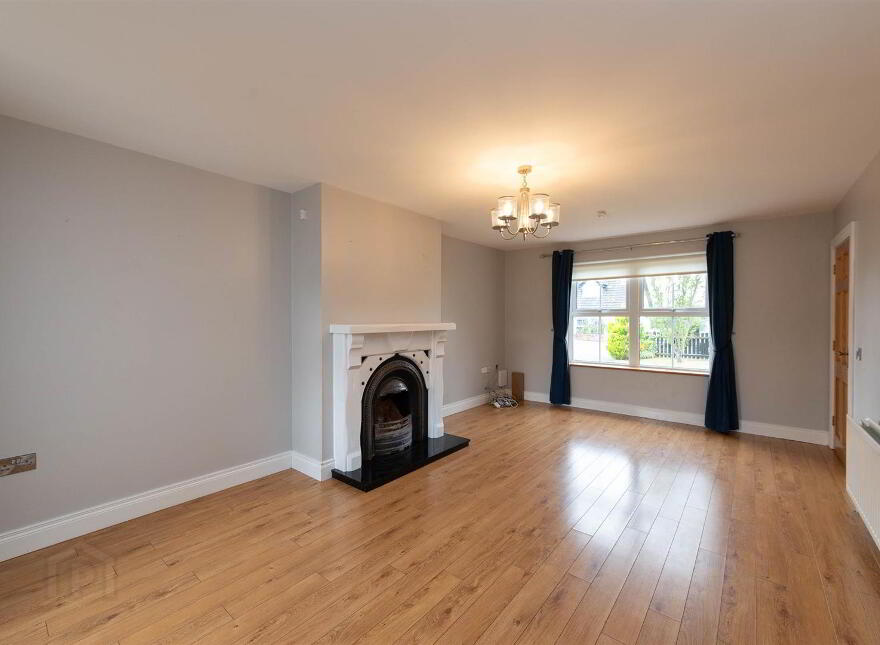28 St. Patrick's View, Downpatrick, BT30 7HW