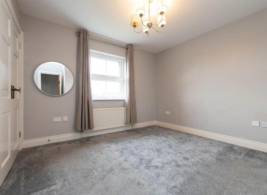 28 St. Patrick's View, Downpatrick, BT30 7HW